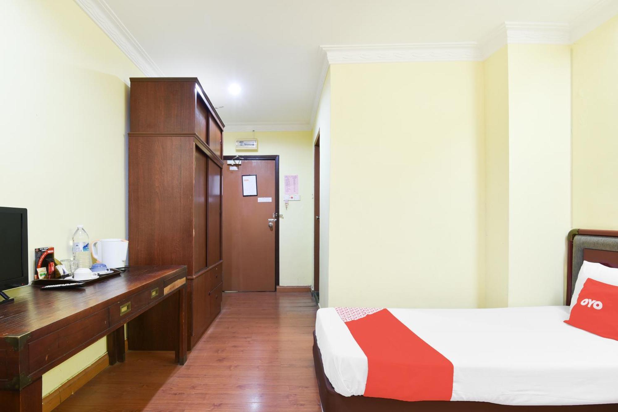 Hotel O Kota Bharu Near War Museum Formerly Azam Hotel Екстер'єр фото