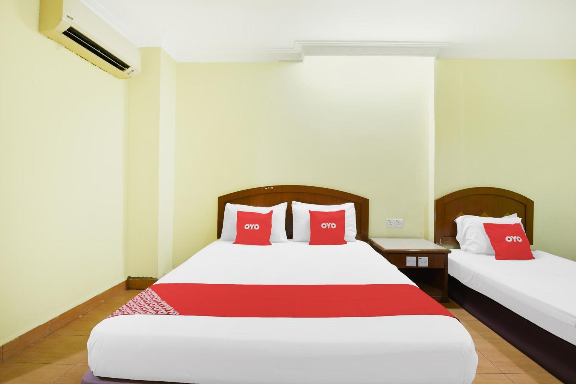 Hotel O Kota Bharu Near War Museum Formerly Azam Hotel Екстер'єр фото