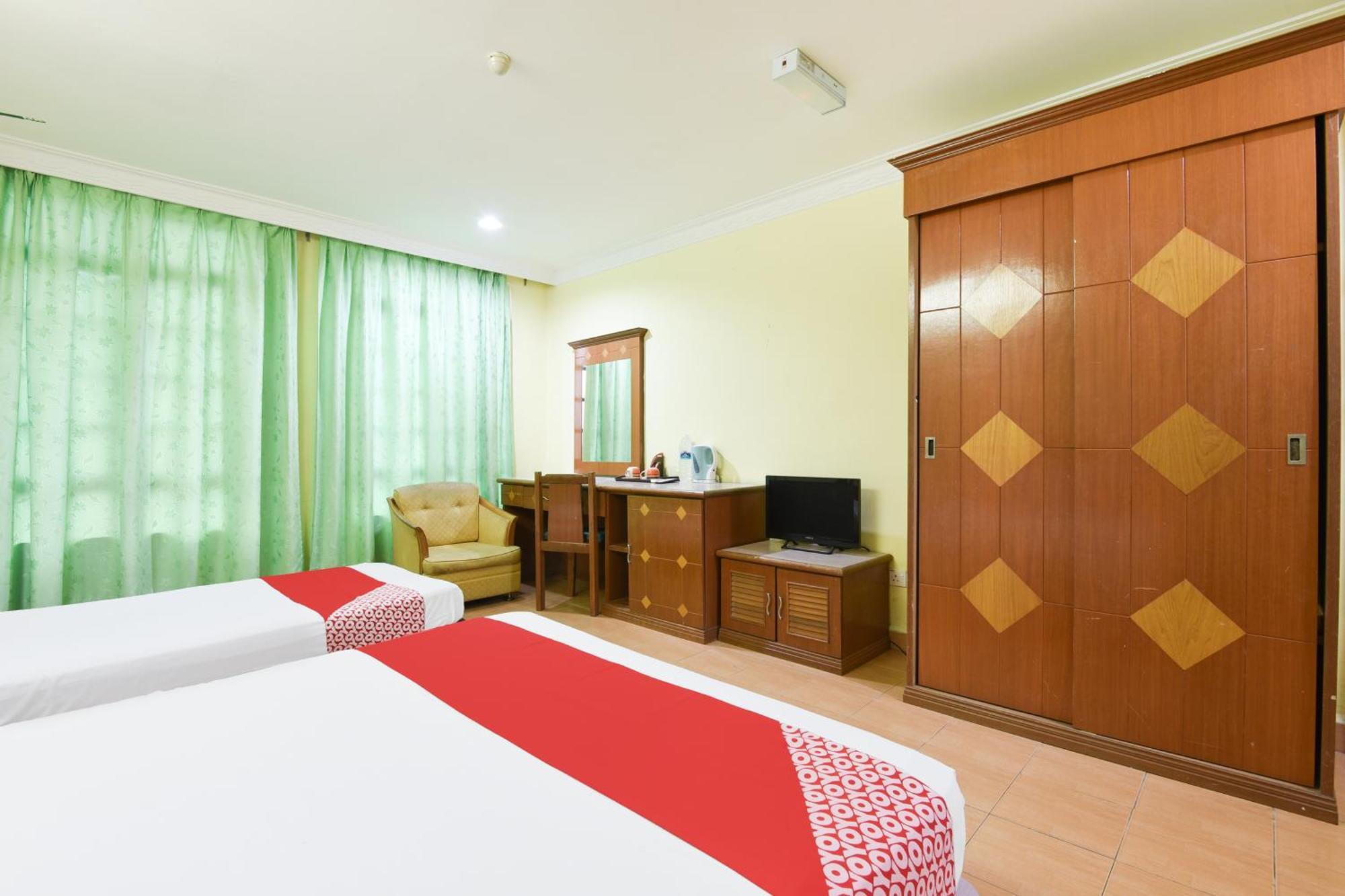 Hotel O Kota Bharu Near War Museum Formerly Azam Hotel Екстер'єр фото